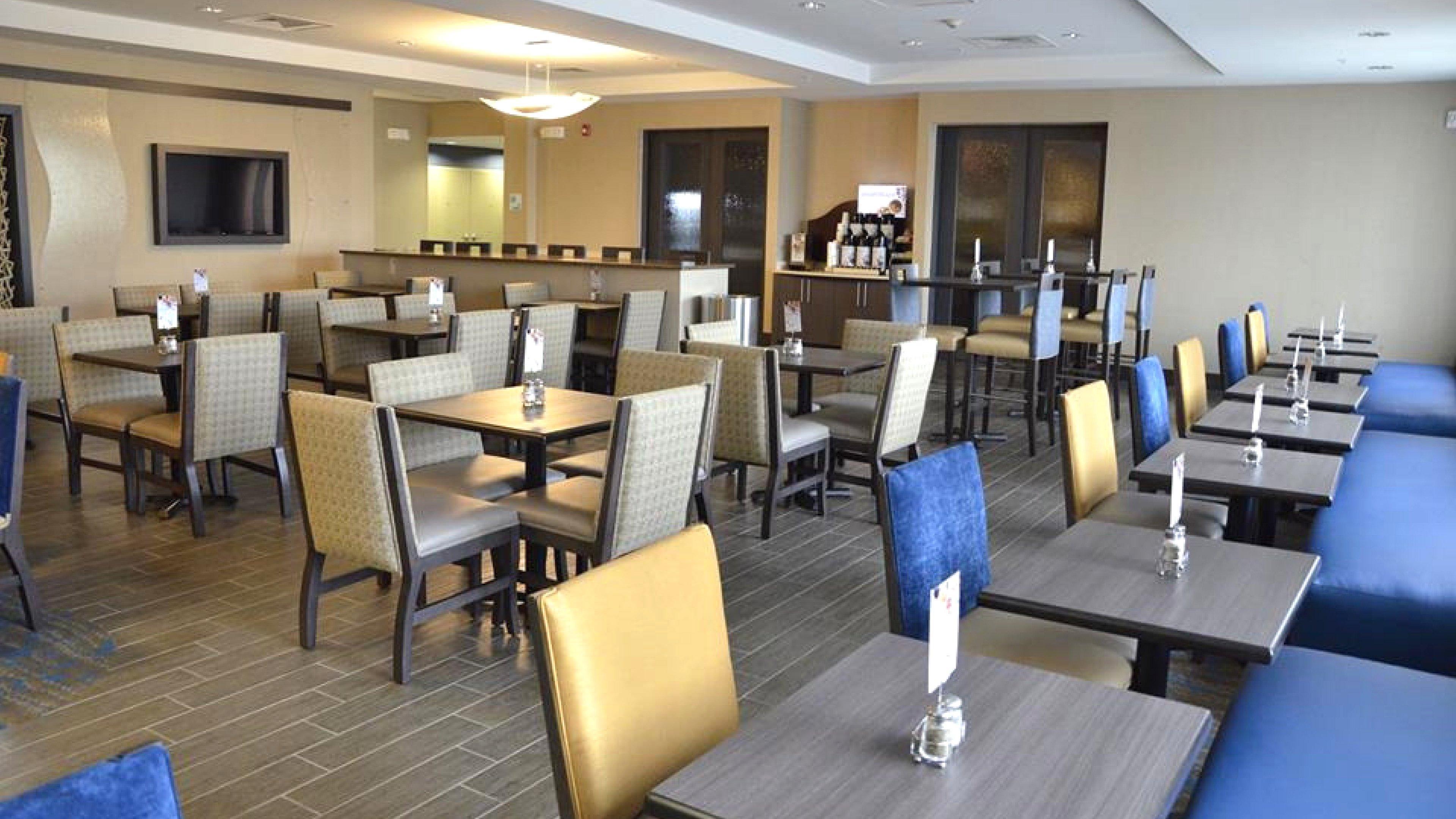 Holiday Inn Express Hotel & Suites Goldsboro - Base Area By Ihg Экстерьер фото