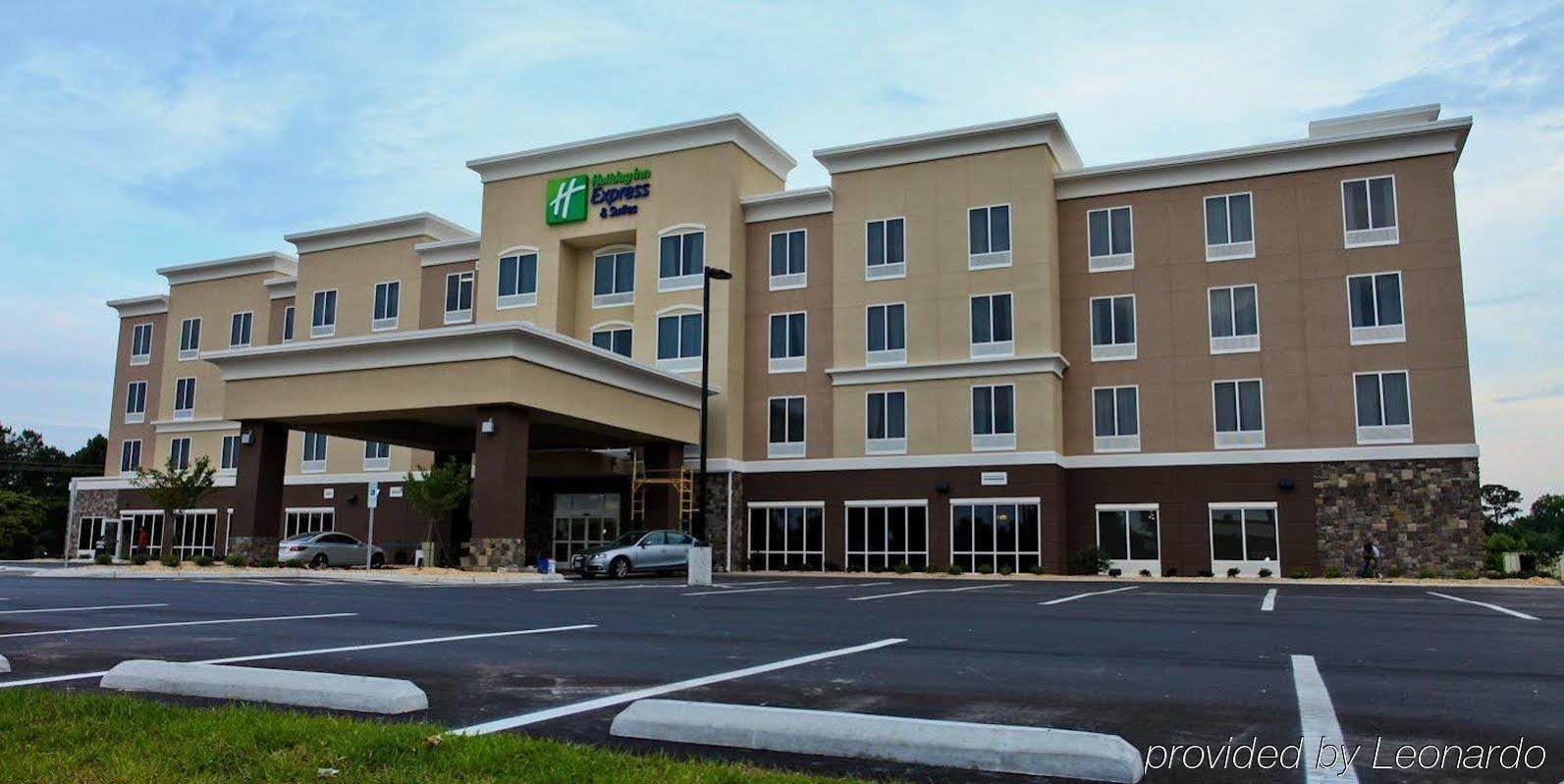 Holiday Inn Express Hotel & Suites Goldsboro - Base Area By Ihg Экстерьер фото